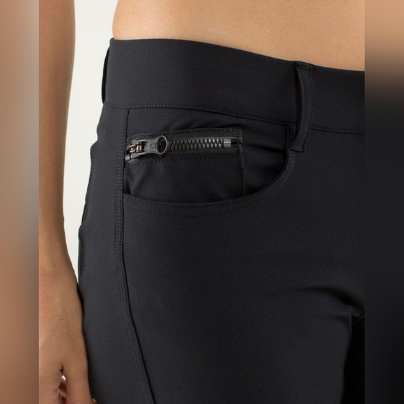 Lululemon Rare Women's Black Urbanite Pants - Picture 3 of 14